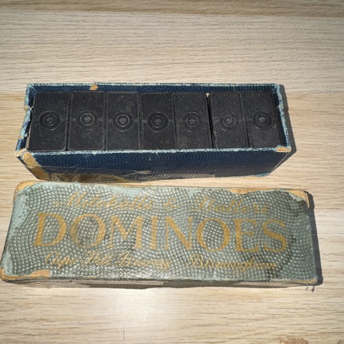 Vintage dominoes mitchell - vintage,