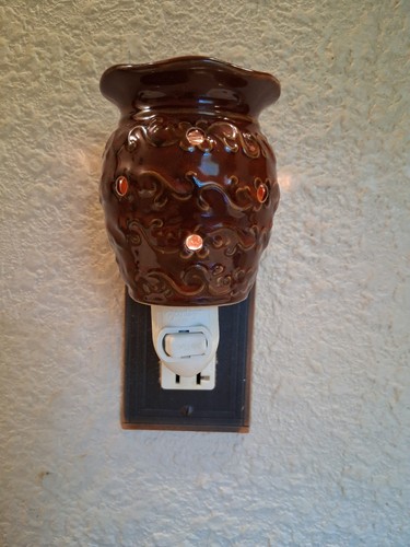 Scentsy mini plug brown - scentsy,