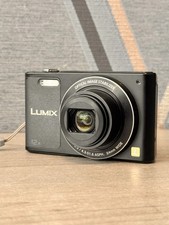 Panasonic Digital Camera Lumix DMC-SZ10 16.0MP Flip Screen MINOR FAULT
