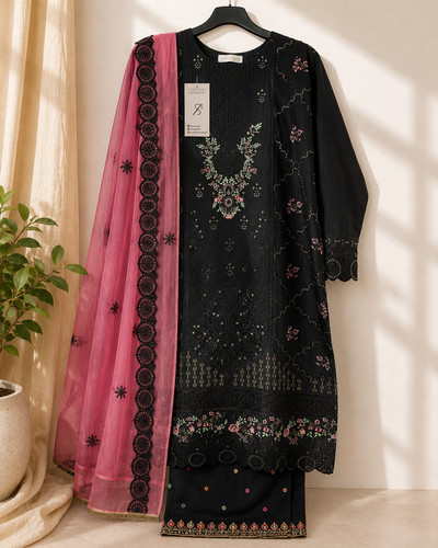 Salwar kameez size black - salwar,