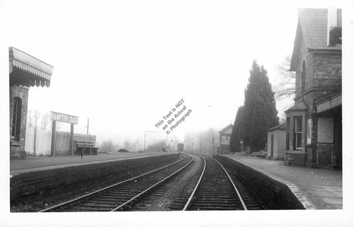 Hampton loade train station - hampton,