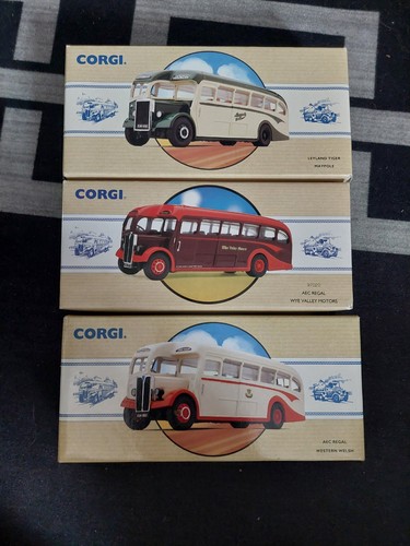 Corgi classics coach - 1:50,