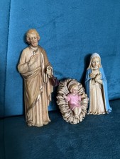 Vintage Boxed Nativity Figures Hand Painted