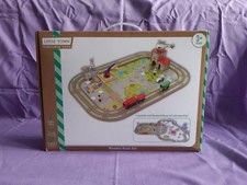 Little Town Wooden Road Set