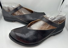 CYDWOQ Hand Made in USA Brown