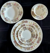 Wedgwood Lichfield 4156 Bone