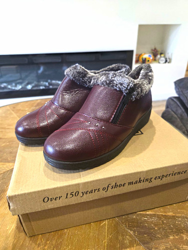 Ladies new cushion walk - ladies,