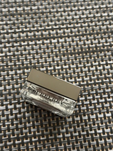 Burberry eye colour - eye,