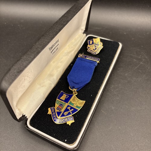Pavier society medal badge - pavier,