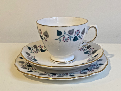 Royal vale ridgeway potteries - royal,