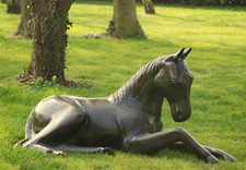 Foal laying garden ornament - foal,