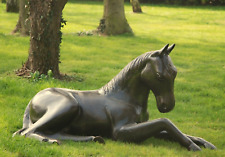foal laying garden ornament /