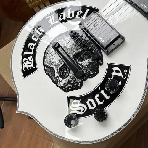White electric guitar zakk - white,