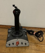 Saitek AV8R-01 USB Joystick PC