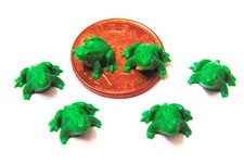 Dolls House Frogs 6 Plastic