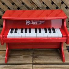 Schoenhut Red Childrens 25 Key