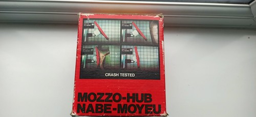Momo steering wheel hub boss