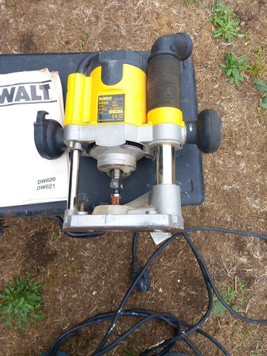 Dewalt 620 900w router - dewalt, /900w