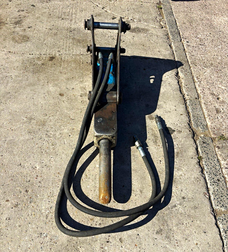 Hydraulic breaker hammer - breaker,