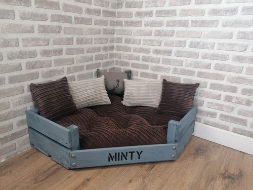 Large personalised grey - personalised, corner