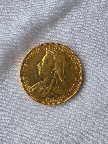 1900 queen victoria old head - victoria,
