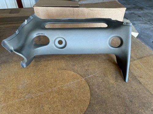 Cirrus sr22 pilot side - cirrus,