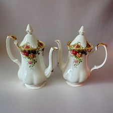 ❤️ two Royal Albert Old