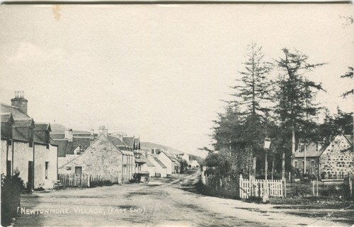 Newtonmore village east - village,,