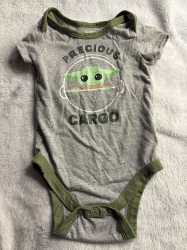 Star wars baby months - star,