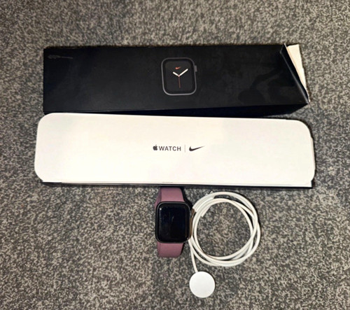 Apple watch nike 40mm black - watch,