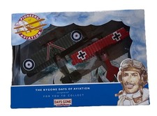 Lledo Collectables PA2002 Dog Fight Duo DR1 Red Baron Camel Cpt. Brown Days Gone