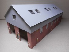 OO Gauge Locomotive Shed Model