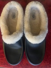 UGG Ansley Mule Black Leather