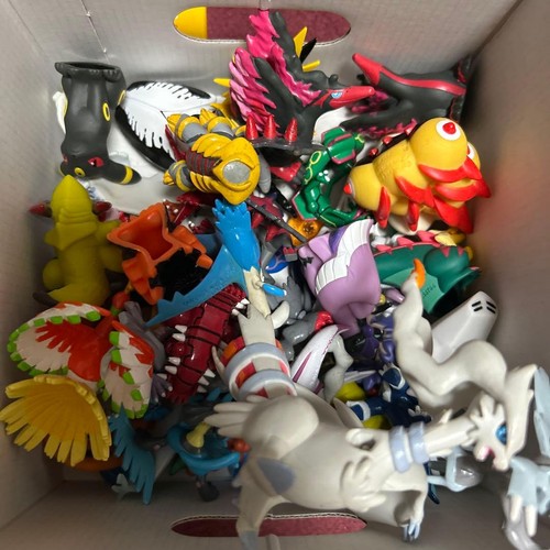 Pokemon figures lot japanese - pokemon,