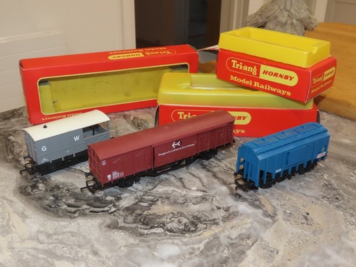 Bv115 hornby freight wagons - freight,