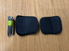 TT  arm rests including pads -