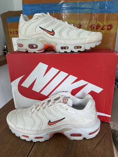 Brand new nike - brand, plus