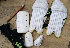 Kookaburra Cricket Bundle Pads B750