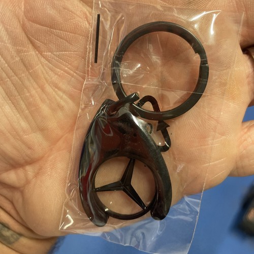 Original mercedes benz keyring - benz,