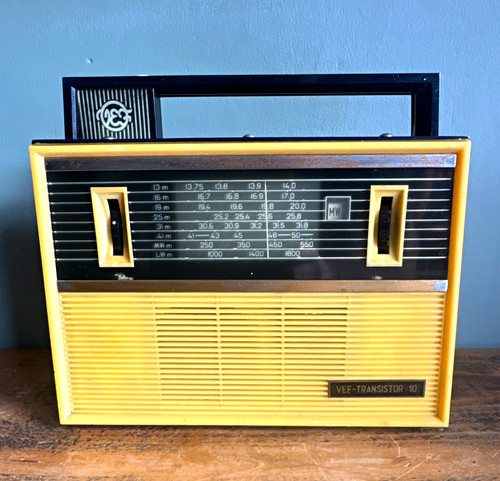 Vef transistor portable - vef,