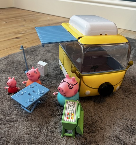Peppa pig campervan playset - campervan,