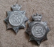 OBSOLETE EIIR HUMBERSIDE POLICE HELMET BADGE X1