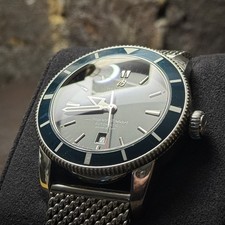 Breitling Superocean Heritage - Men’s 46mm Automatic Watch - Green - 2 Straps