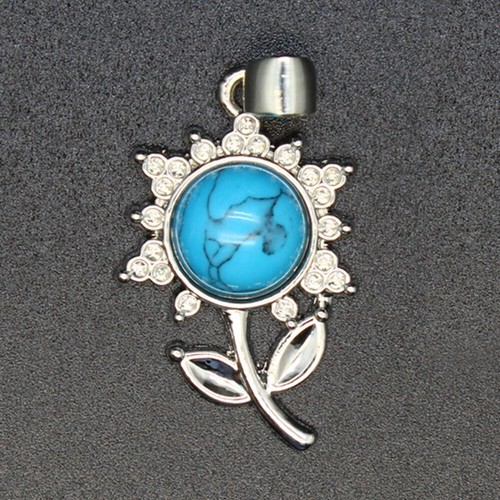 Crystal flowers pendant - crystal,
