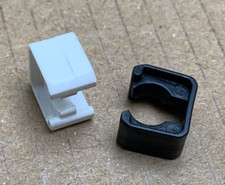 2x Genuine Audi A3 A4 A5 A6 A7 Q3 Q5 Q7 TT Washer Jet Pump Hose Pipe Clips