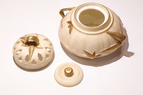 Antique royal worcester - antique,