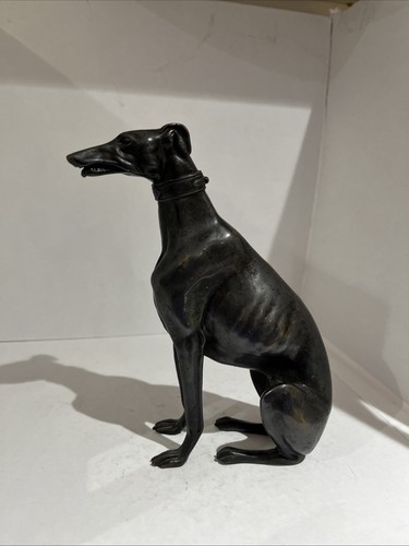 Solid bronze regal sitting - solid,