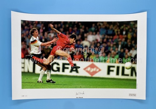 Ian rush stunning - rush, hand