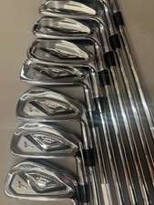 Mizuno JPX825 Iron Set