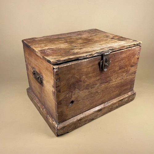 Antique wooden trunk box - antique, wood